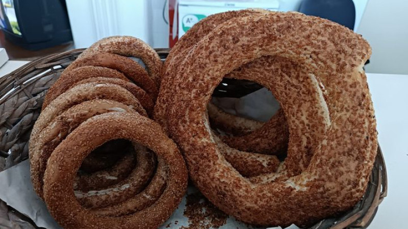 Simit'in de tadı kaçtı.