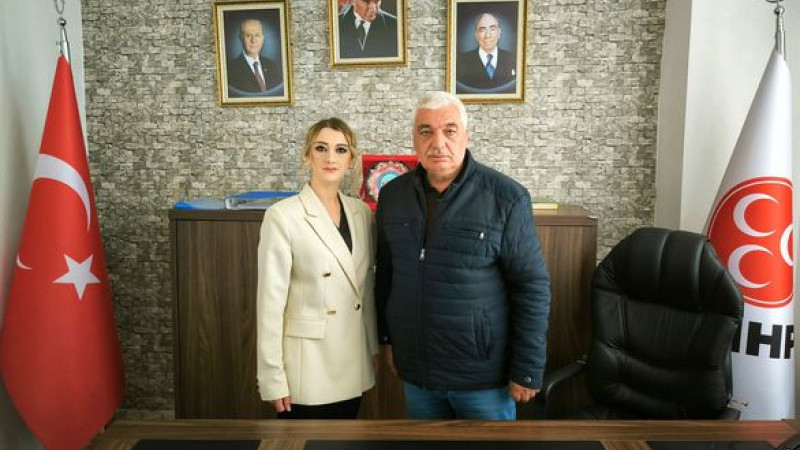 MHP Alaçam İlçe Kadın Kolları Başkanlığı’na  Hande Oral atandı