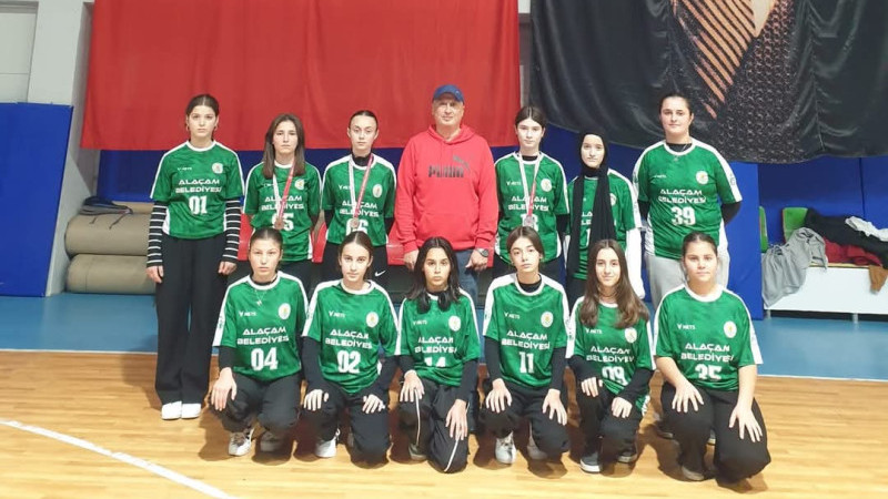 Alaçamspor Bocce,Raffa'da Samsun'u temsil edecek.