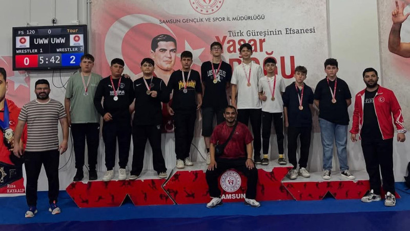 Alaçam Akademi Spor Kulübü güreş takımı Sivas yolcusu.